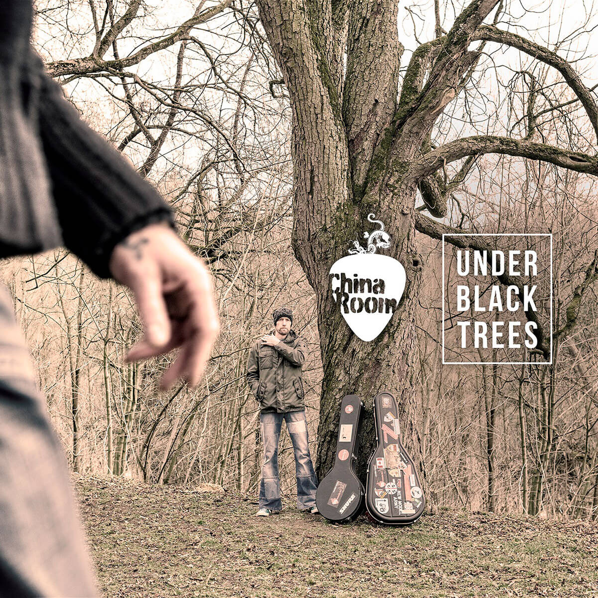 Under Black Trees - Neue EP von China Room